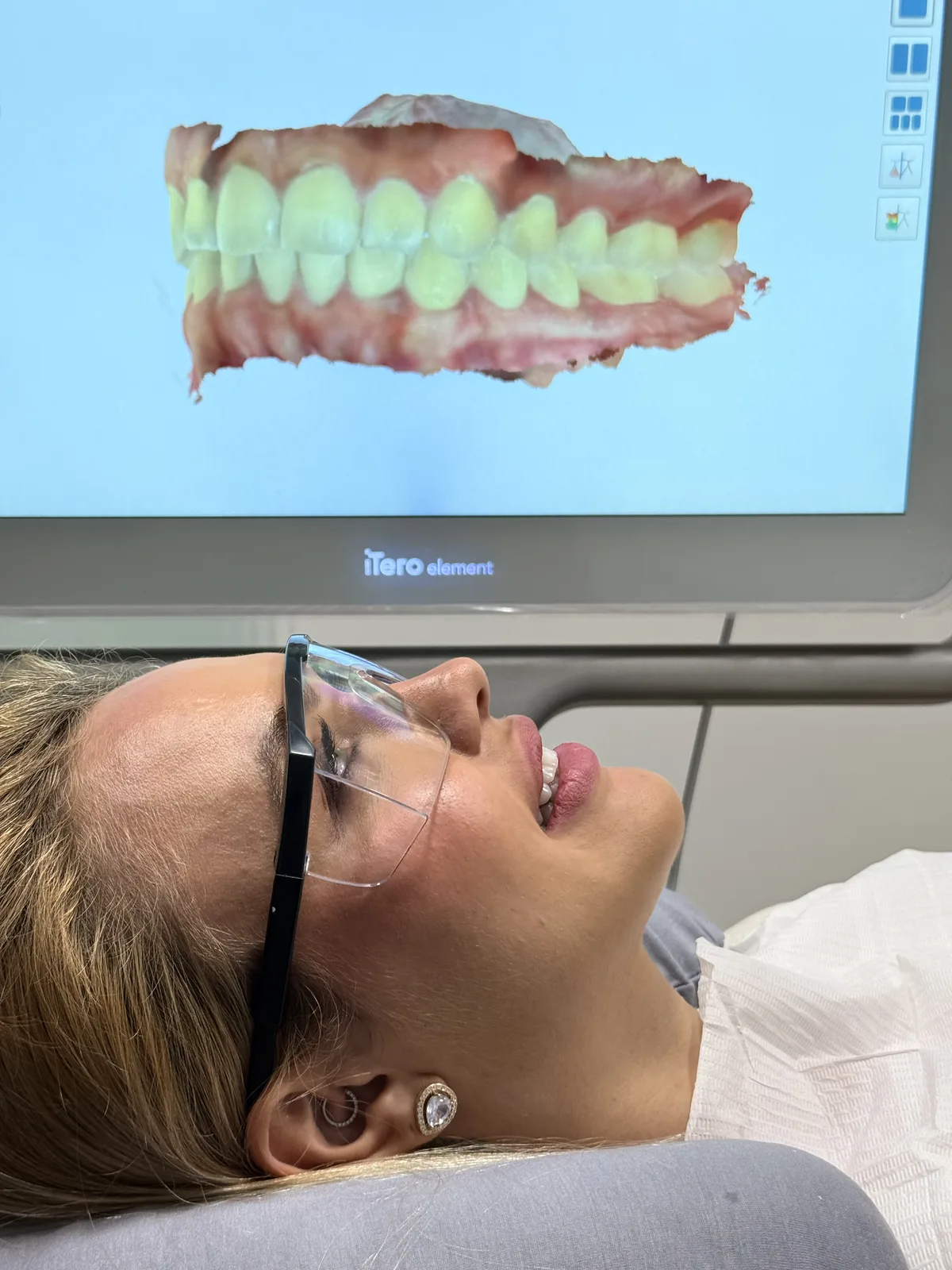 Odontologia Digital em Brasília: Como a Tecnologia Transforma Sorrisos